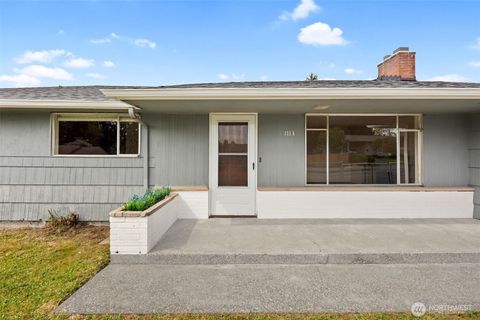1113 S 72nd Street Tacoma WA 98408