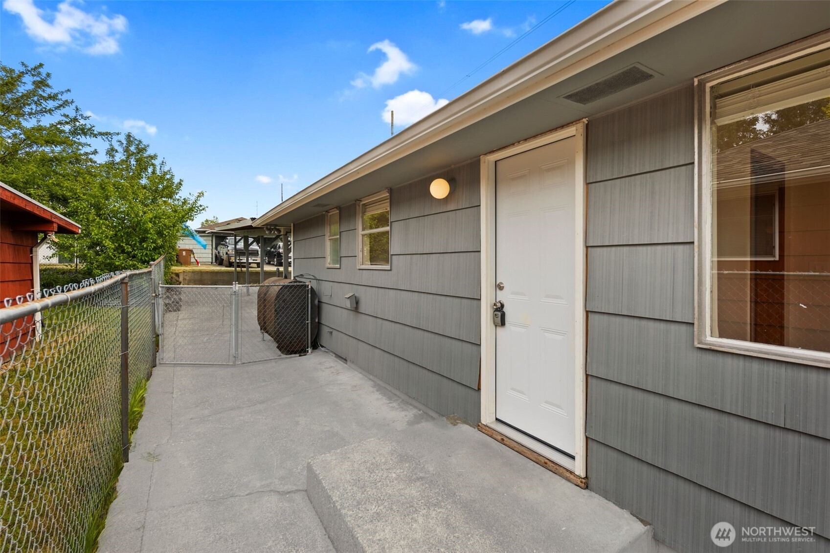 1113 S 72nd Street