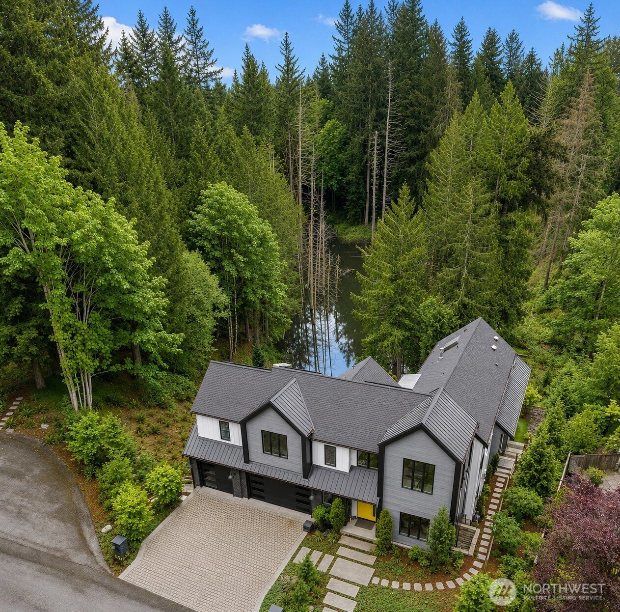 22727 NE 139th Way