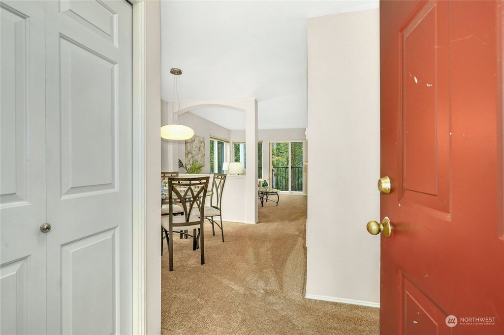 Photo of 5000 NW Village Park Drive #H243, Issaquah, WA 98027 (MLS # 2033979)