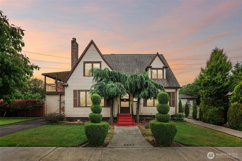 Photo of 2542 S Cushman Avenue, Tacoma, WA 98405 (MLS # 2533190)