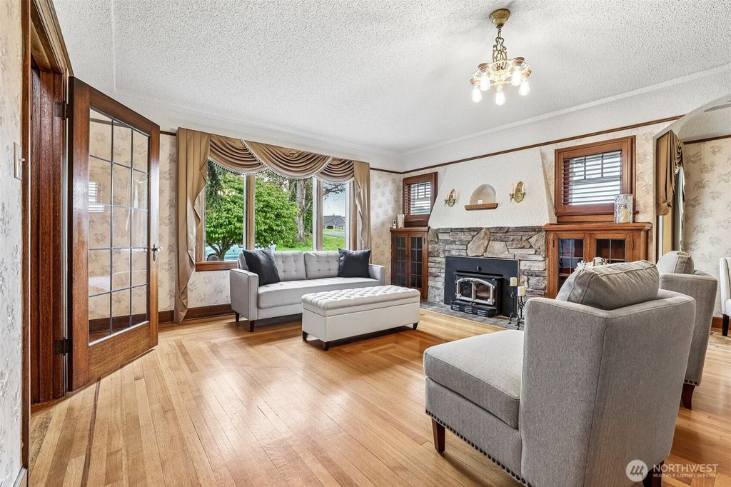Photo of 2542 S Cushman Avenue, Tacoma, WA 98405 (MLS # 2533190)