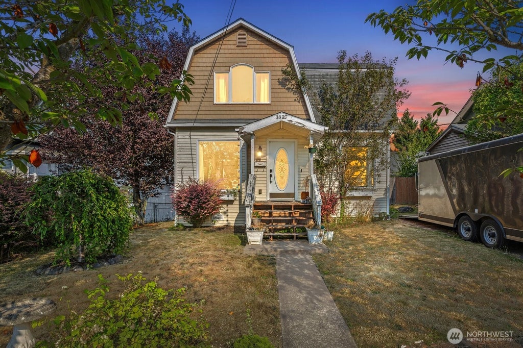 Photo of 3827 High Street, Everett, WA 98201 (MLS # 2560331)