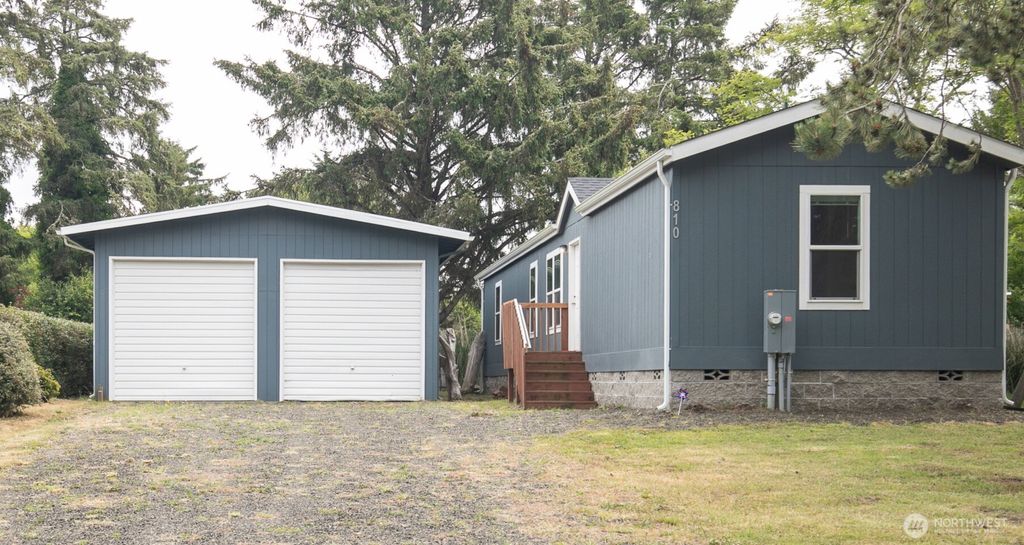 Photo of 810 Magellan Avenue NE, Ocean Shores, WA 98569 (MLS # 2502976)