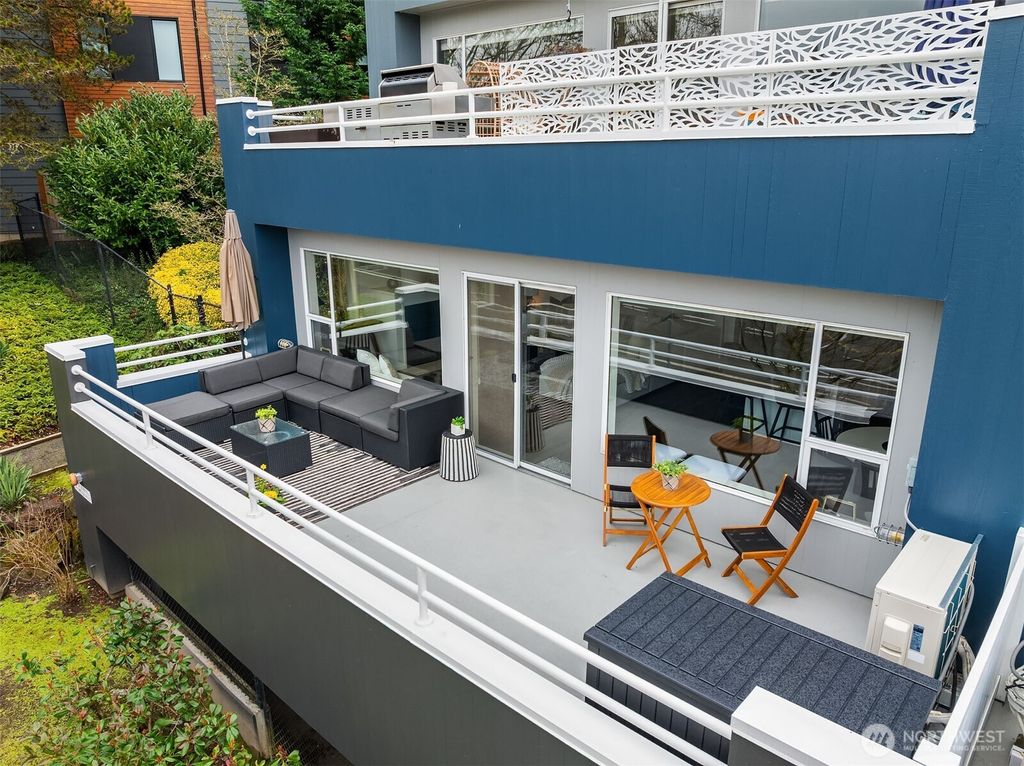 Photo of 555 Kirkland Way #205, Kirkland, WA 98033 (MLS # 2475378)