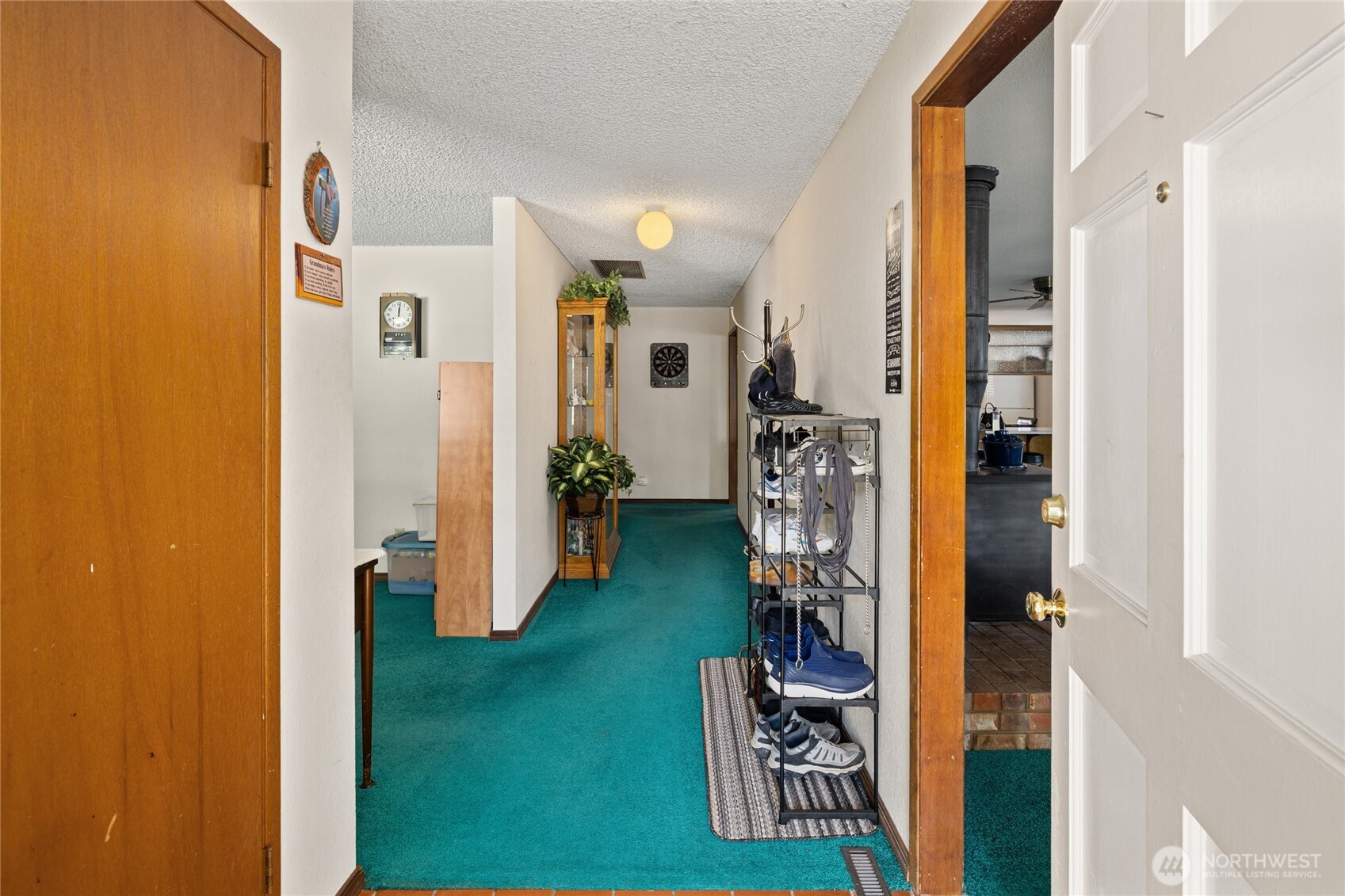 115 W Sixth Street