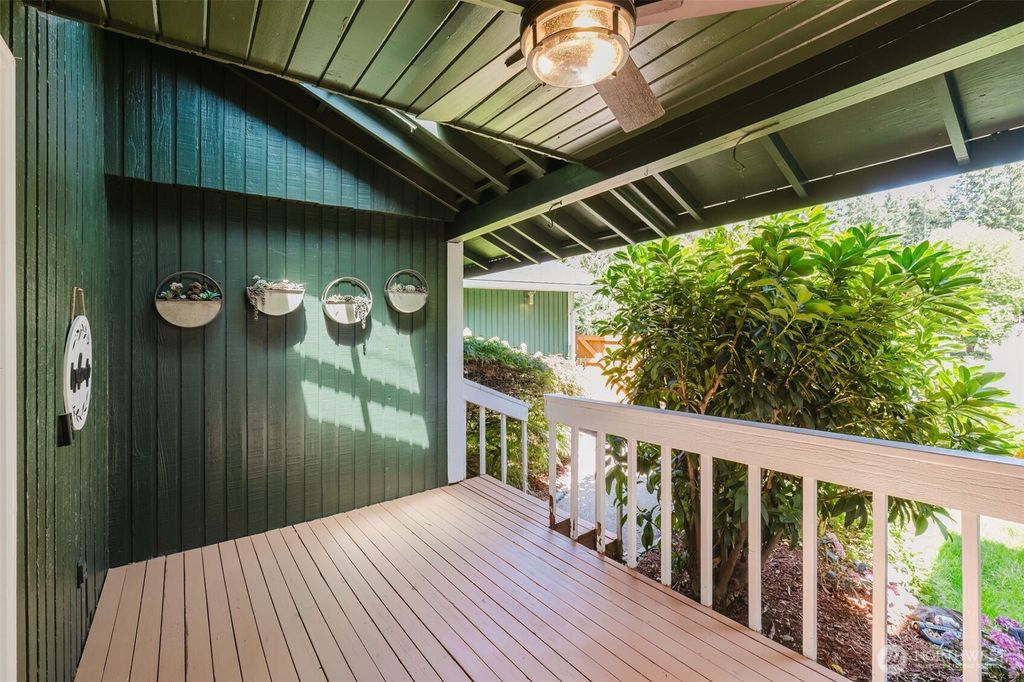 Photo of 7629 Oak Park Drive NW, Bremerton, WA 98311 (MLS # 2557192)