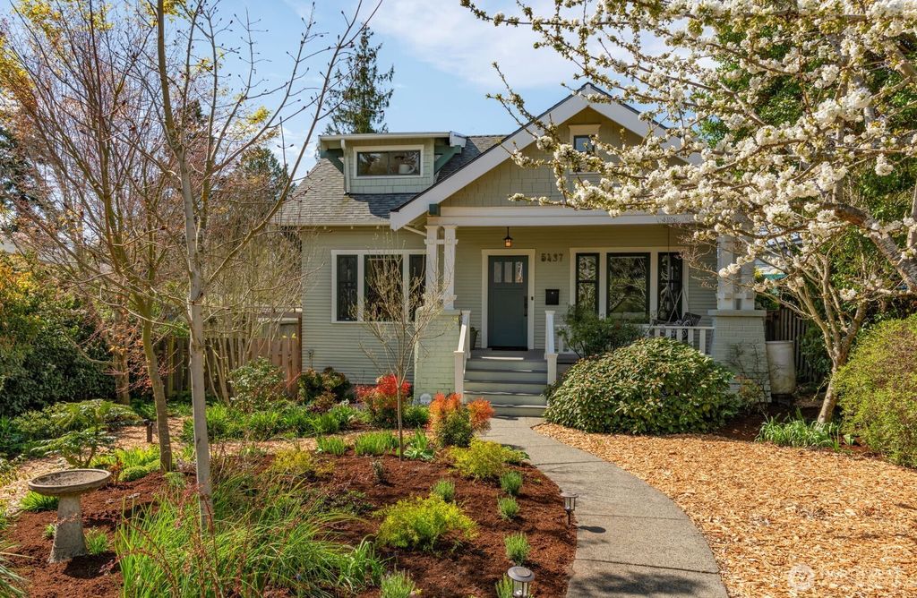 Photo of 5437 46th Avenue SW, Seattle, WA 98136 (MLS # 2357268)