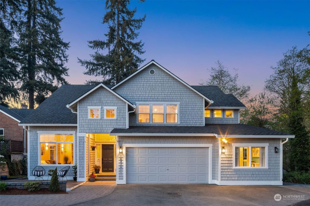 Photo of 15710 124th Avenue NE, Woodinville, WA 98072 (MLS # 2224445)