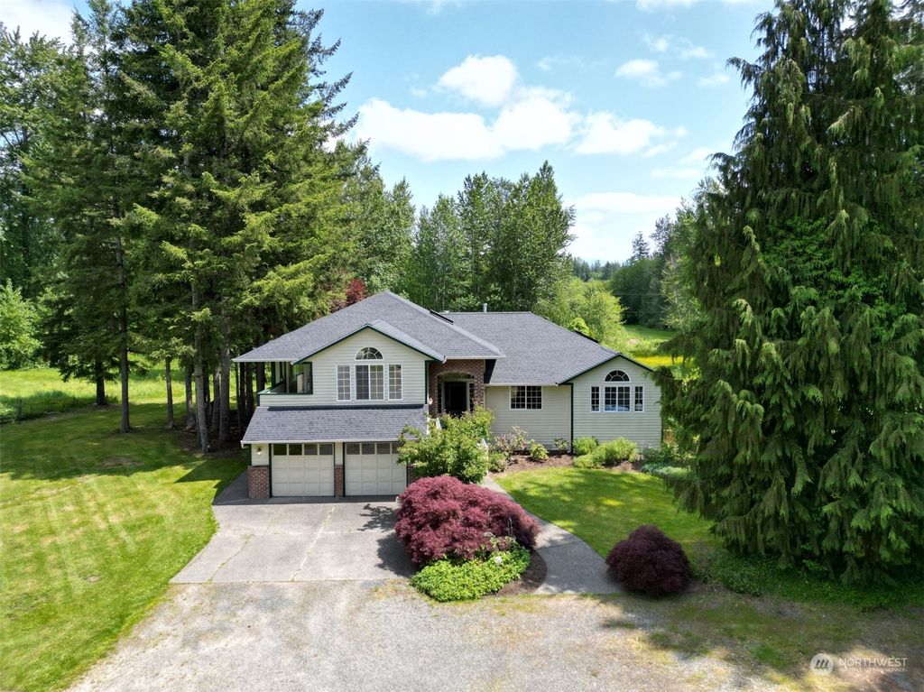 Photo of 12626 84th Street NE, Lake Stevens, WA 98258 (MLS # 2074954)