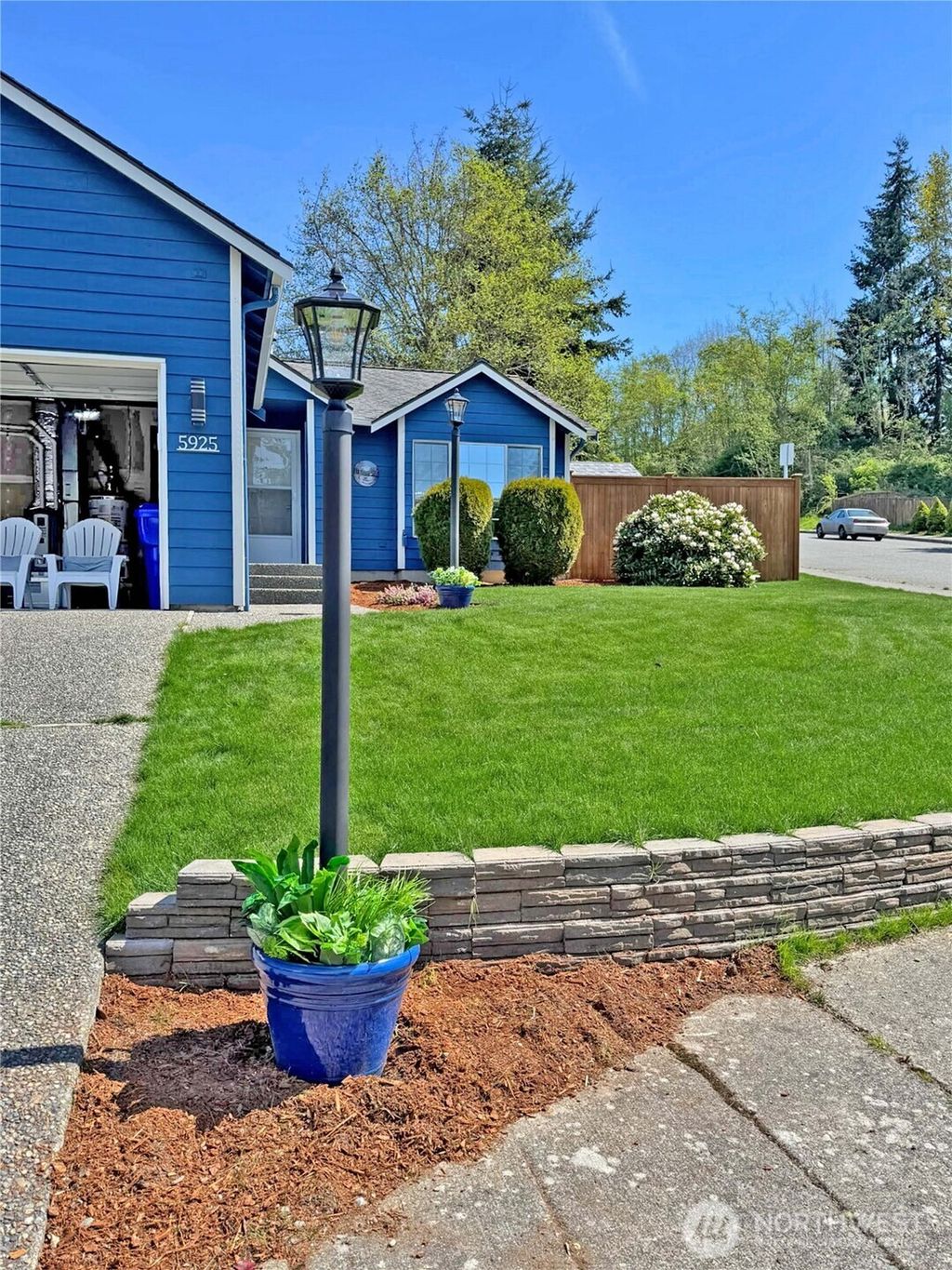 Photo of 5925 4th Drive W, Everett, WA 98203 (MLS # 2357130)