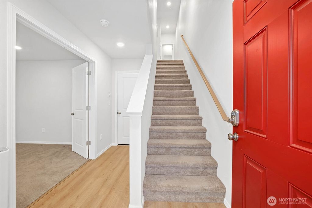 Photo of 3226 Juno Court NE #B, Lacey, WA 98516 (MLS # 2463268)