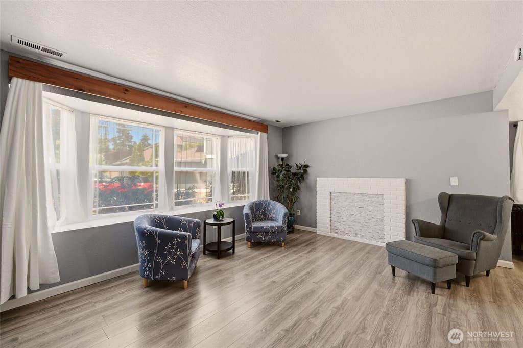 Photo of 18930 SE 263rd Street, Covington, WA 98042 (MLS # 2556629)