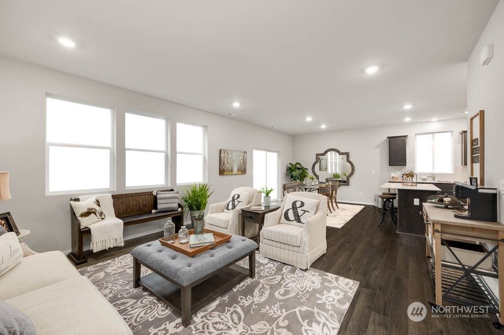 Photo of 30116 19th Avenue S #28, Federal Way, WA 98003 (MLS # 2213928)