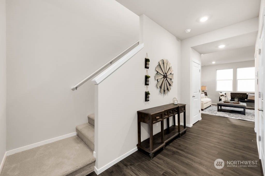 Photo of 30116 19th Avenue S #28, Federal Way, WA 98003 (MLS # 2213928)