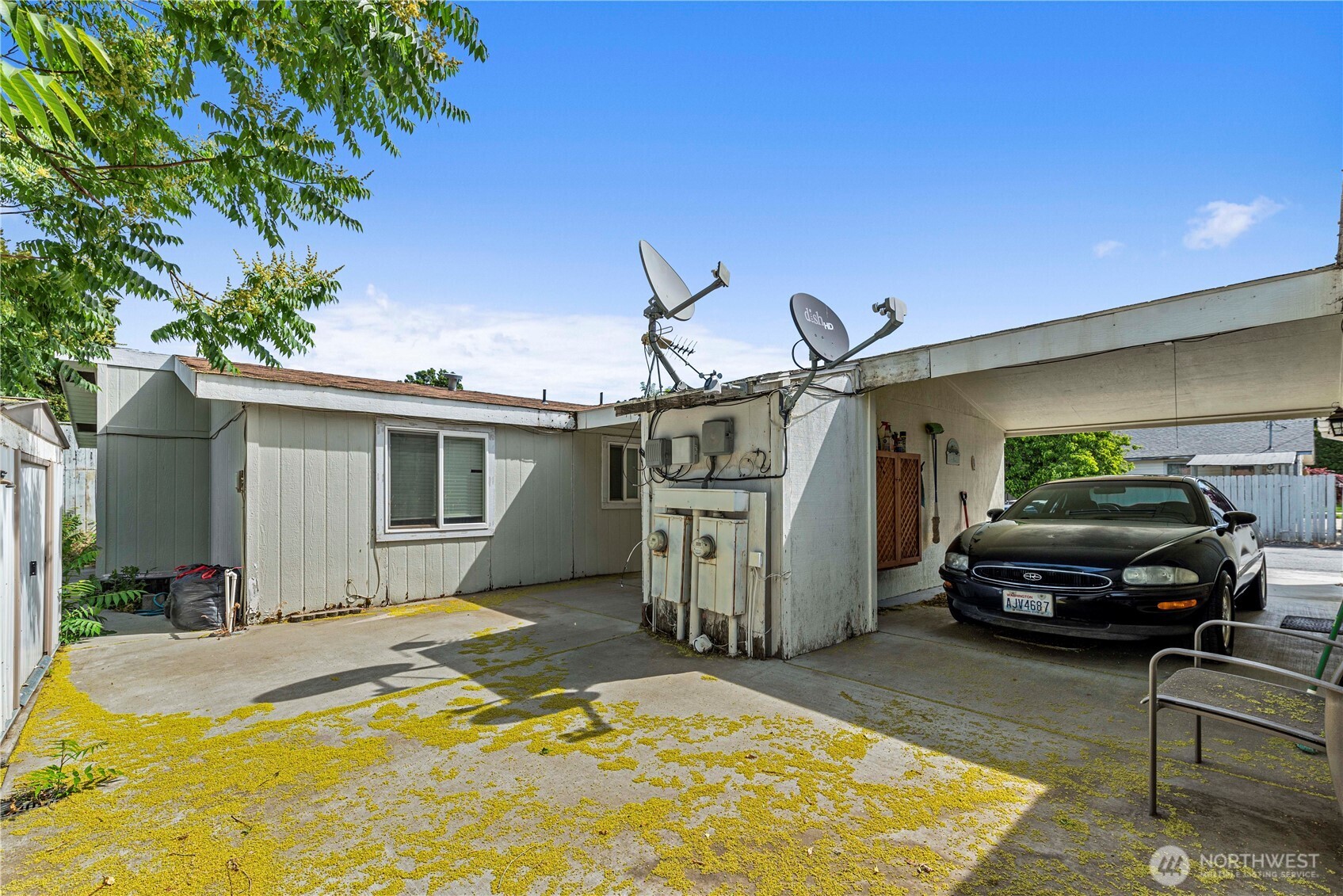 322 N Kentucky A&B