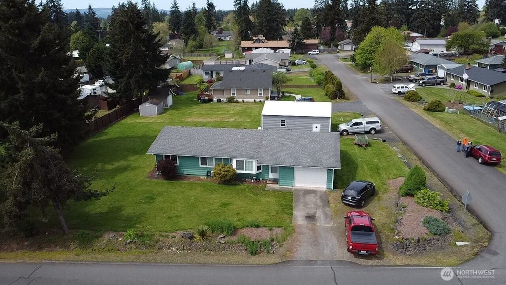 Photo of 231 Maple, Napavine, WA 98565 (MLS # 2517138)
