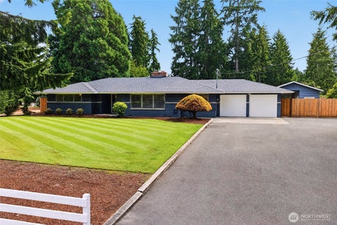 Photo of 9904 122nd Street E, Puyallup, WA 98373 (MLS # 2573381)