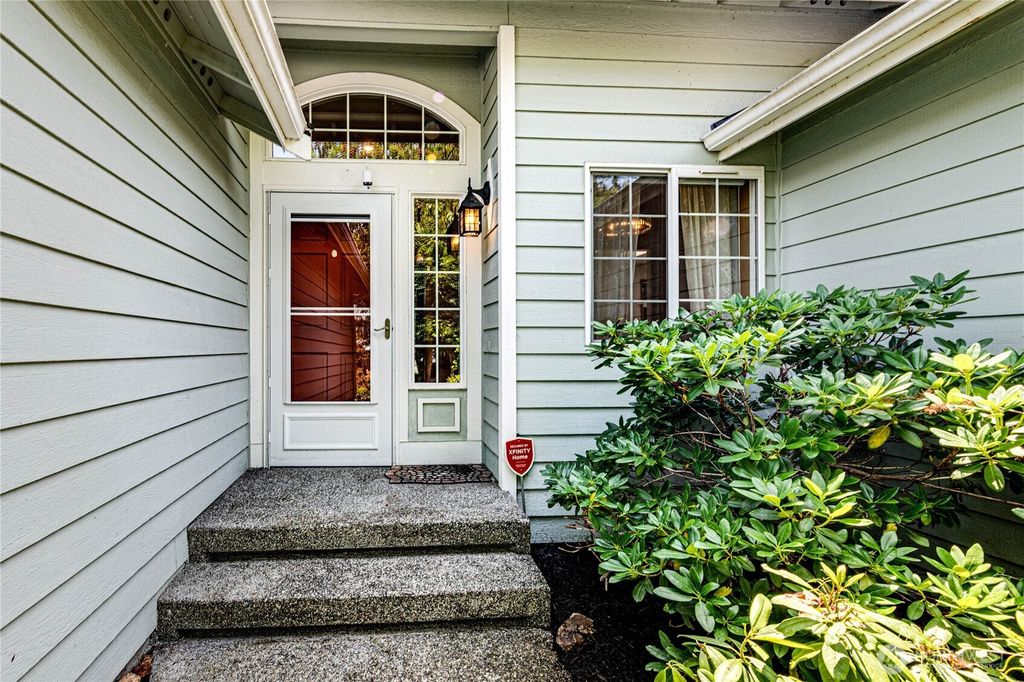 Photo of 3720 176th Place SW, Lynnwood, WA 98037 (MLS # 2396189)