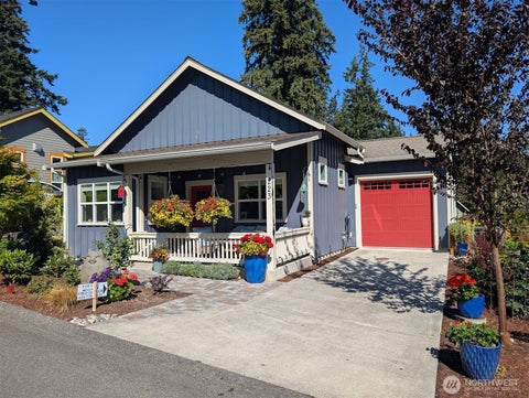 Photo of 223 Clover Court, Langley, WA 98260 (MLS # 2580333)