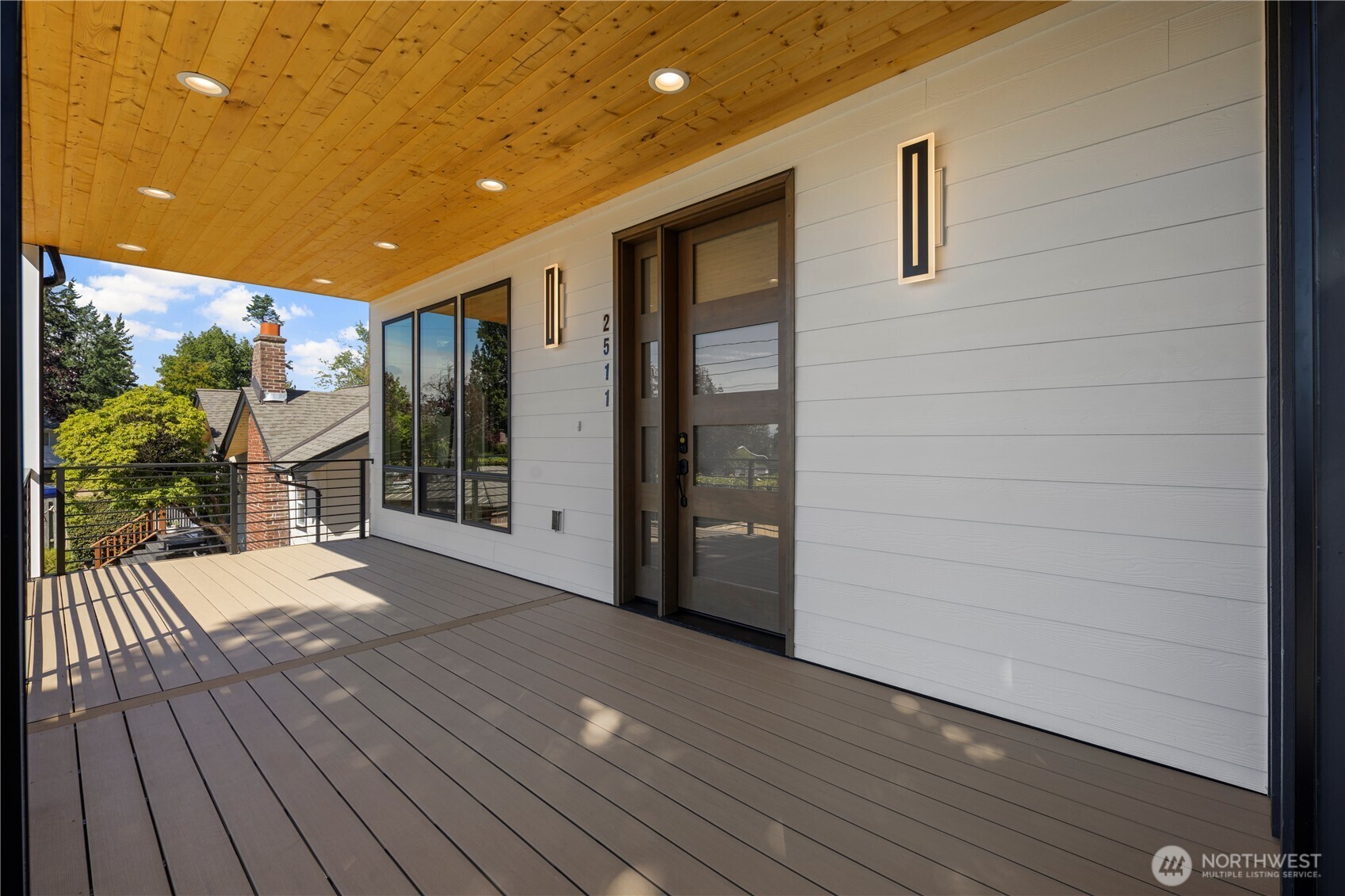 2511 Locust Avenue W