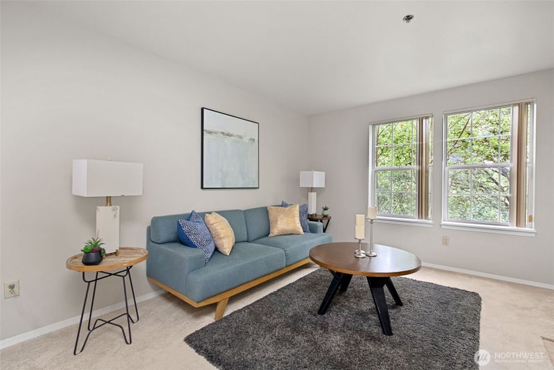 2560 118th Avenue SE 3-201