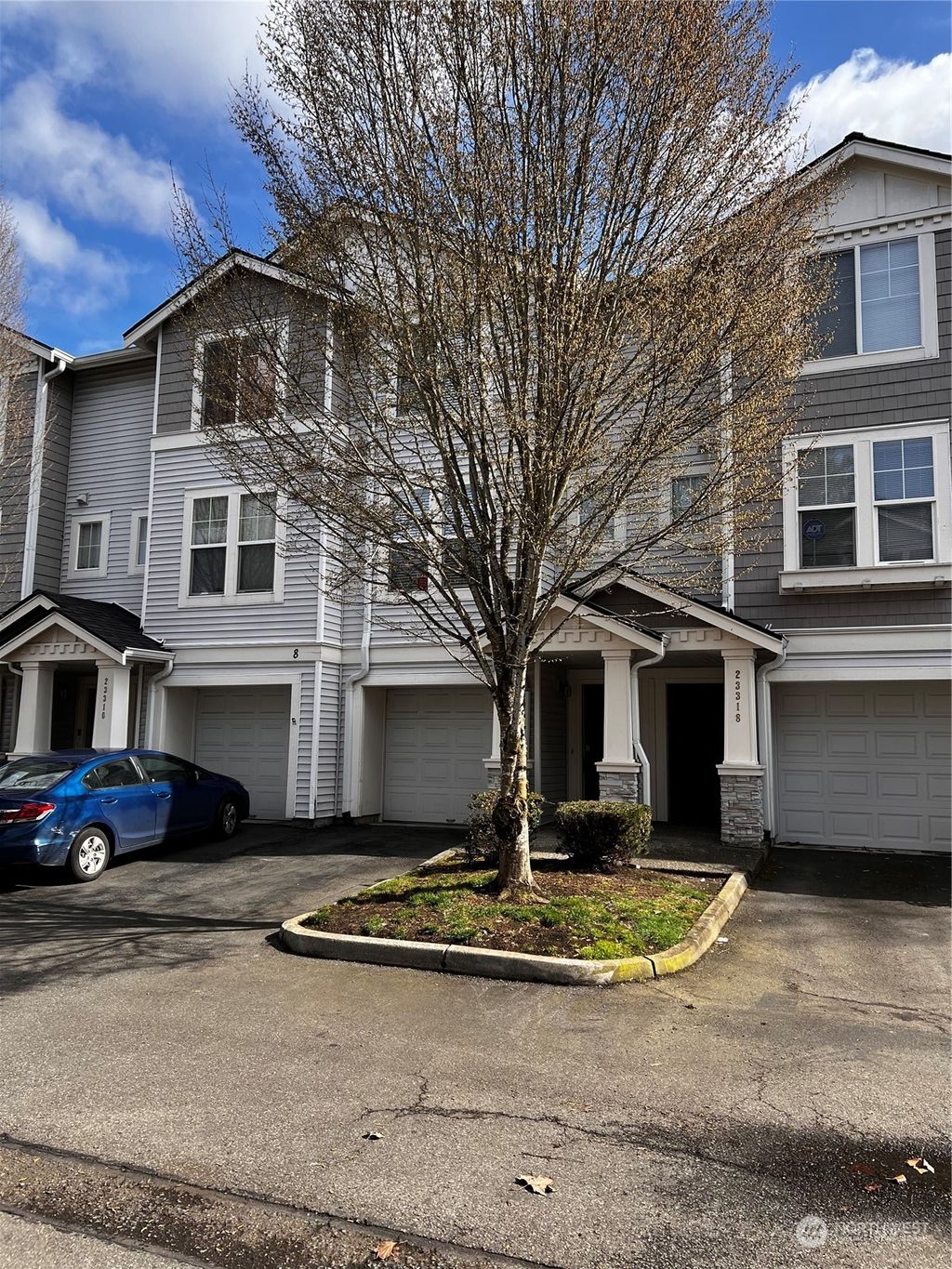 Photo of 23314 60th Place S #8-4, Kent, WA 98032 (MLS # 2209955)