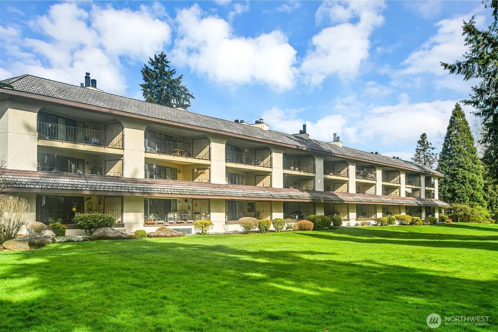 Photo of 16929 Inglewood Road NE #C101, Kenmore, WA 98028 (MLS # 2363191)