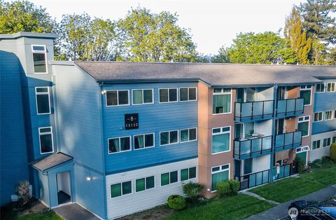 15152 65th Avenue S 806 Tukwila WA 98188