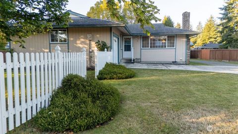 Photo of 531 Collins Street, Forks, WA 98331 (MLS # 2443396)