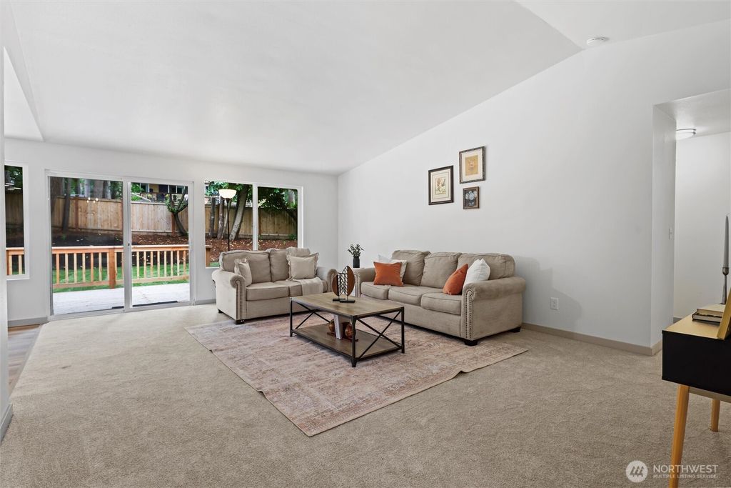 Photo of 3022 254th Avenue SE, Sammamish, WA 98075 (MLS # 2426342)