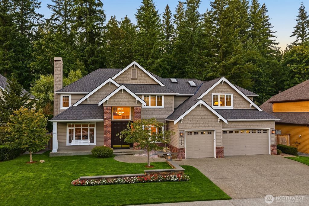 Photo of 26734 SE 9th Way, Sammamish, WA 98075 (MLS # 2485819)