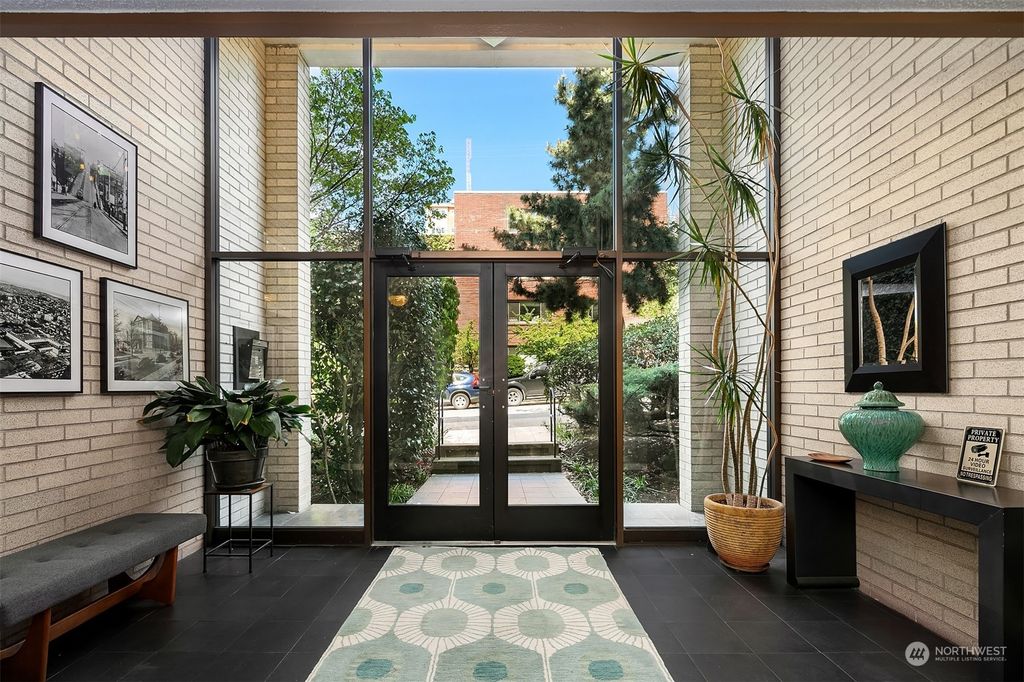 Photo of 7 Highland Drive #202, Seattle, WA 98109 (MLS # 2067015)