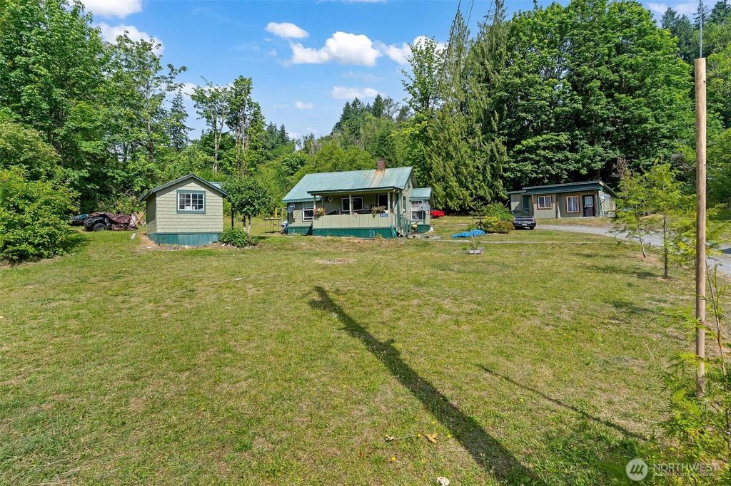 Photo of 45401 Nellie Lane, Concrete, WA 98237 (MLS # 2553761)