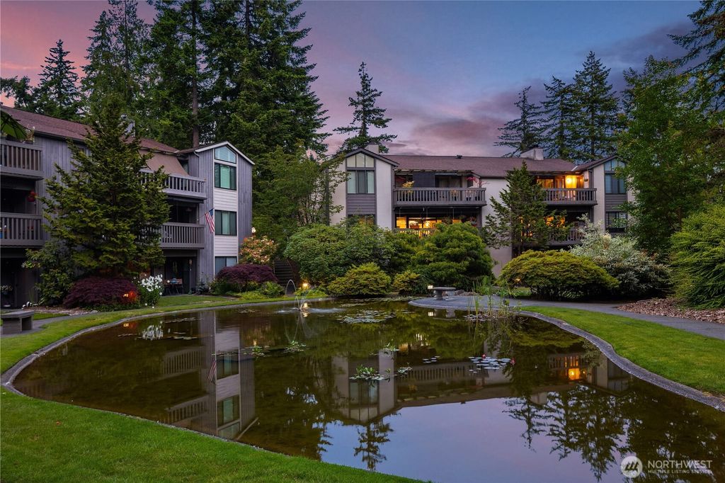 Photo of 1518 NE 140th Street #C6, Seattle, WA 98125 (MLS # 2552640)