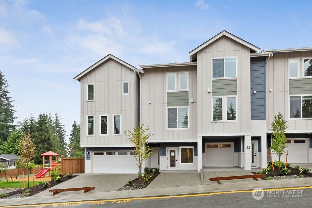 Photo of 19524 16th Avenue SE #B5, Bothell, WA 98012 (MLS # 2323536)