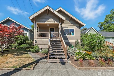 Photo of 4616 S Orcas Street, Seattle, WA 98118 (MLS # 2420808)