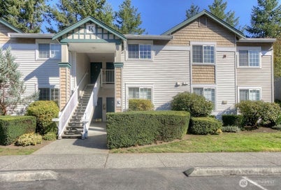25235 SE Klahanie Blvd K102 Sammamish WA 98029
