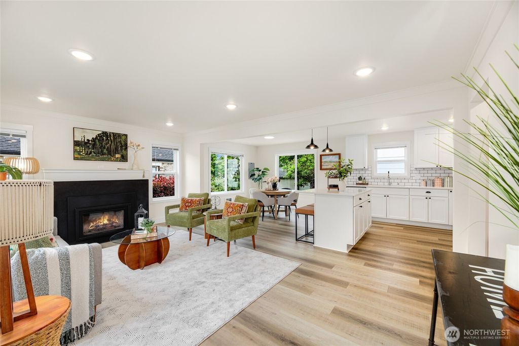 listing image 9361714251137122361