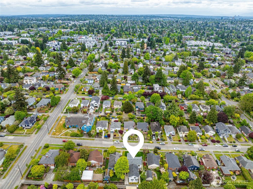 listing image 9368011999463791014