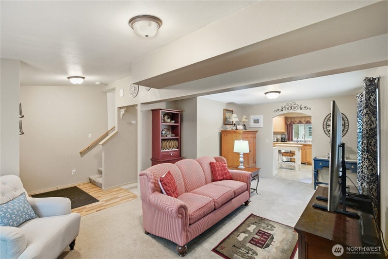 127 Penrose Lane