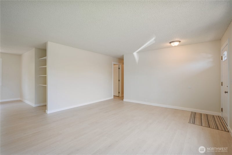 1703 33rd Avenue