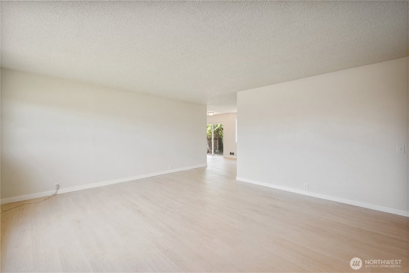 1703 33rd Avenue
