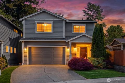 Photo of 16233 76th Avenue Court E, Puyallup, WA 98375 (MLS # 2519822)