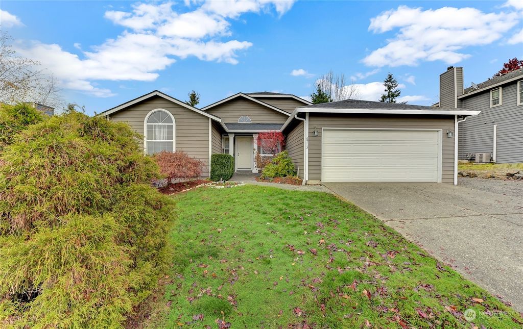 Photo of 6713 72nd Street NE, Marysville, WA 98270 (MLS # 2173929)