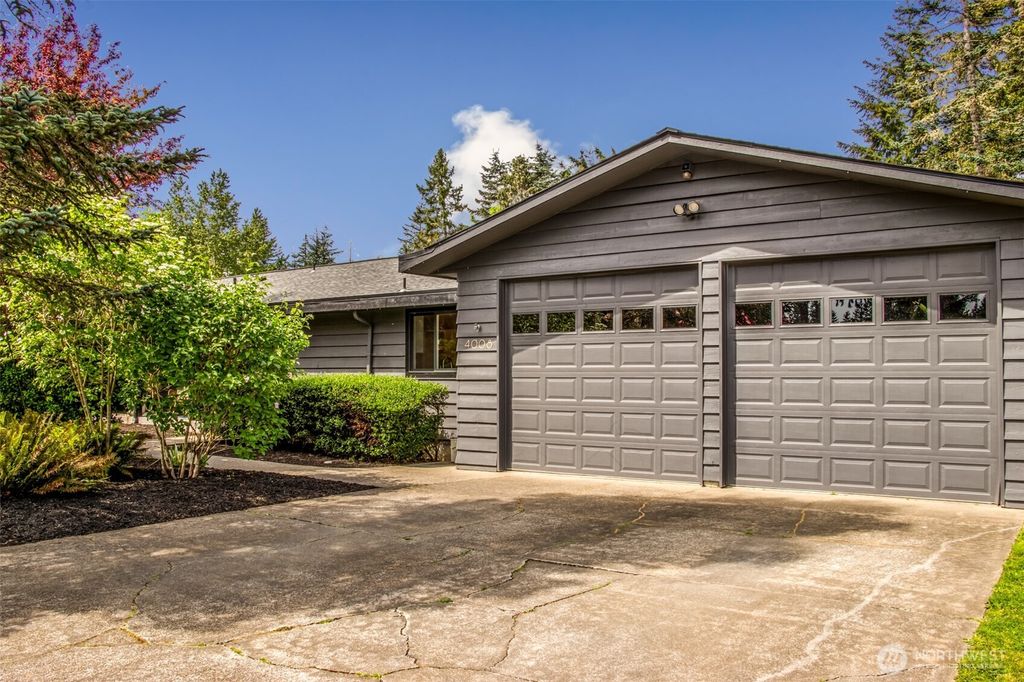 Photo of 4008 15th Court NE, Olympia, WA 98506 (MLS # 2517835)