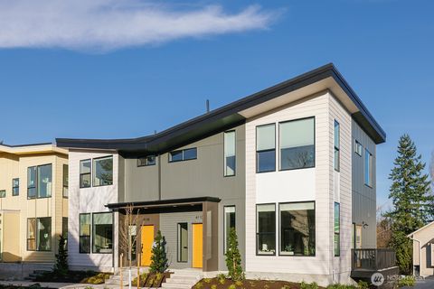 Photo of 4110 30th Avenue S #8, Seattle, WA 98108 (MLS # 2471228)