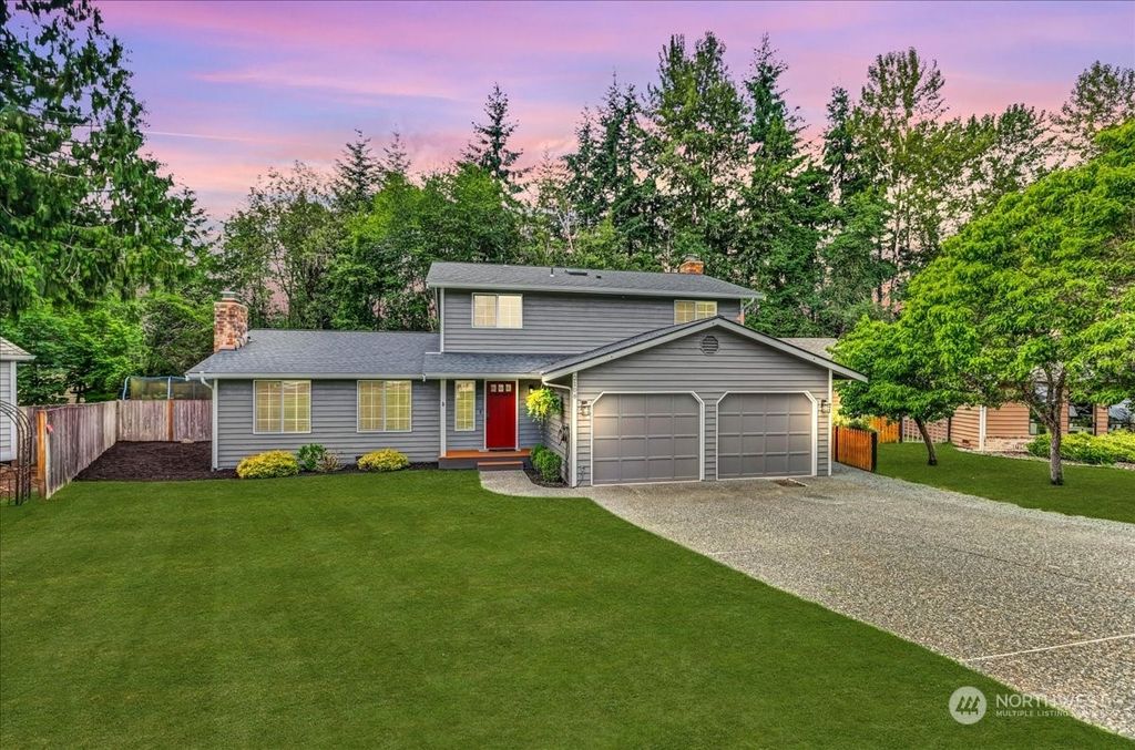 Photo of 2108 138th Place SE, Mill Creek, WA 98012 (MLS # 2126469)