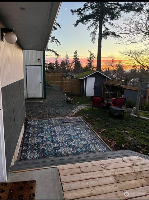 A home in Oak Harbor