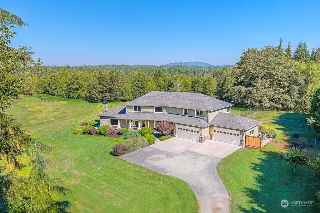 Photo of 13612 271st Avenue SE, Monroe, WA 98272 (MLS # 2174814)